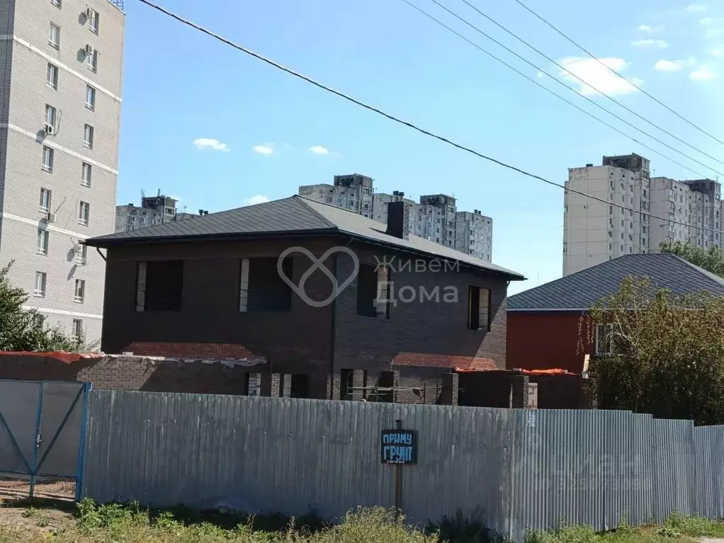 Дом в Волгоградская область, Волгоград Петровская ул. (200 м) - Фото 2