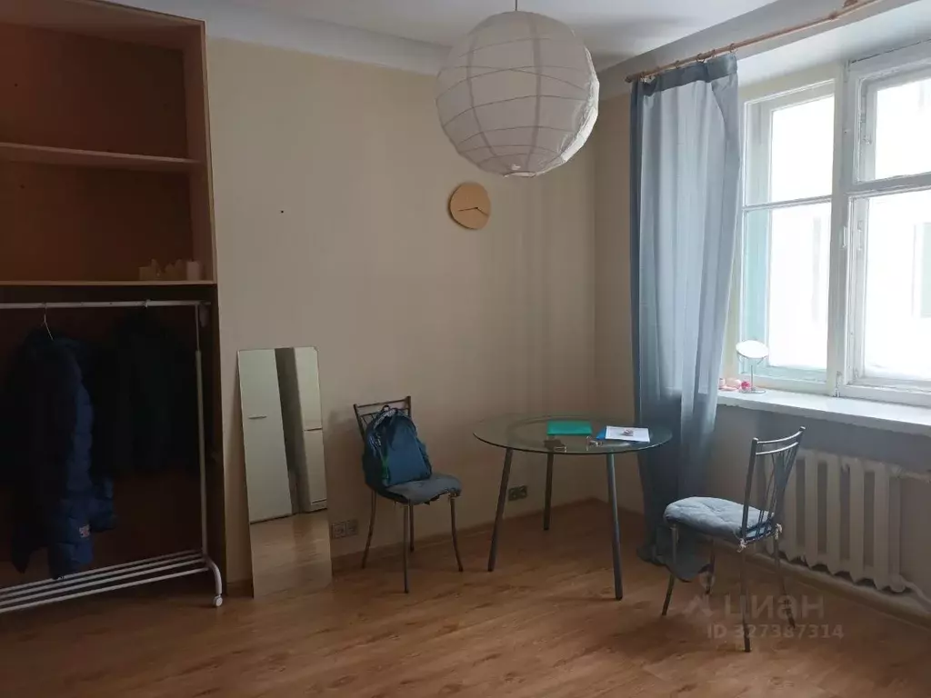 Комната Москва 1-й Щипковский пер., 13/15 (18.0 м) - Фото 1