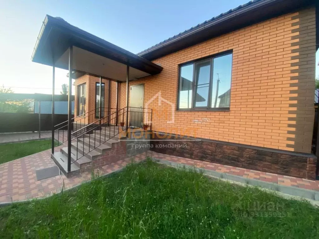 Дом в Краснодарский край, Горячий Ключ ул. Чехова (202 м) - Фото 1