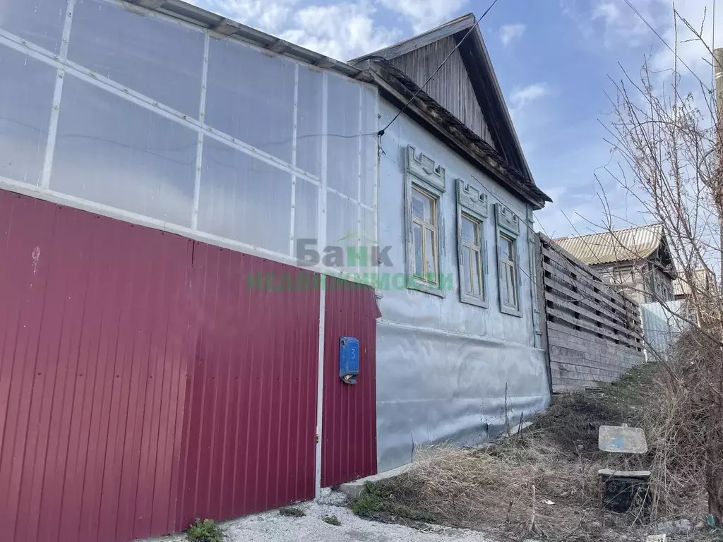 Дом в Саратовская область, Вольск ул. Матросова, 3 (42 м) - Фото 0