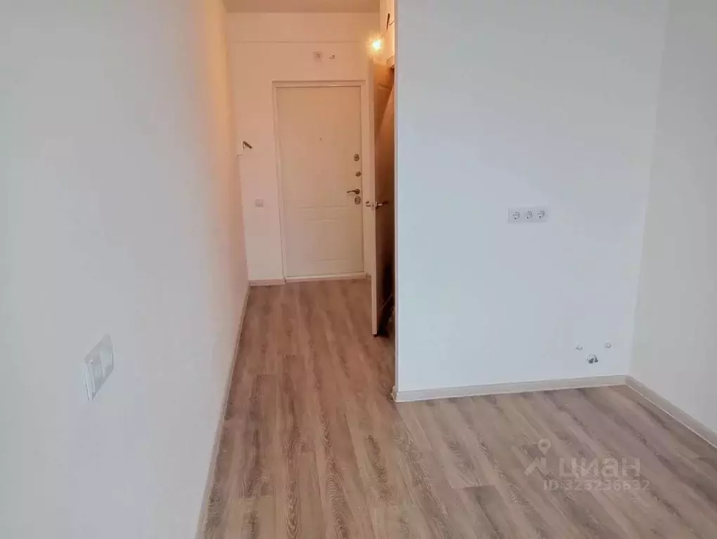 Студия Тверская область, Тверь ул. Медовая, 9к4 (21.0 м) - Фото 1