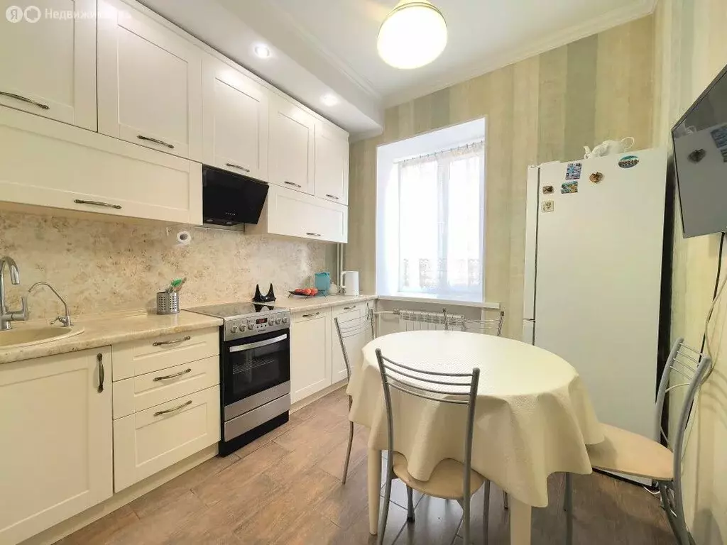 2-комнатная квартира: Улан-Удэ, улица Каландаришвили (60 м) - Фото 1