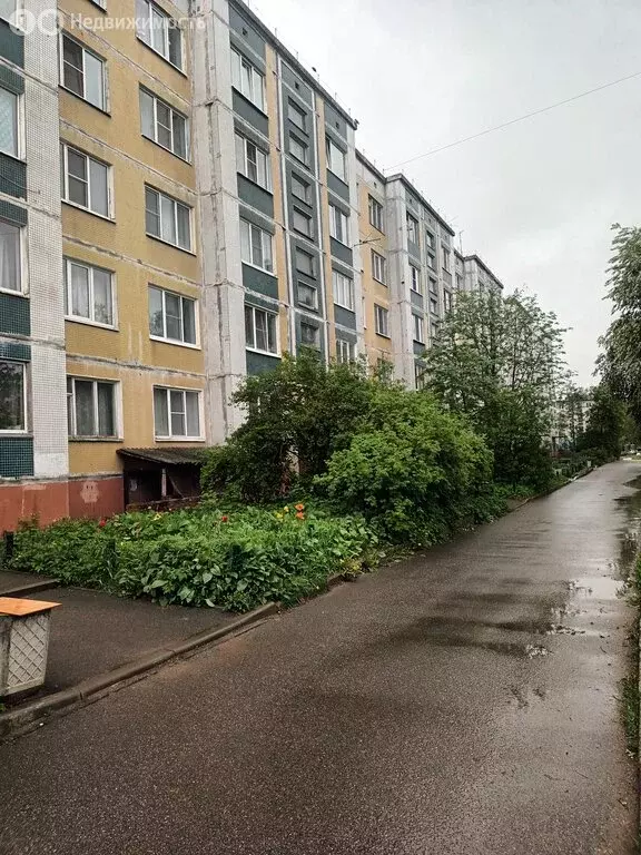 1-комнатная квартира: городской посёлок Большая Ижора, Приморское ... - Фото 0