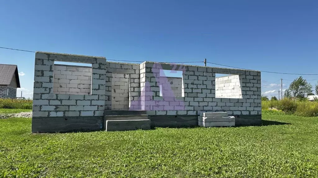 Дом в Алтайский край, Первомайский район, с. Березовка ул. Евдокимова, ... - Фото 1