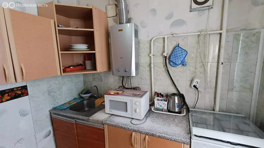 3-комнатная квартира: Сухой Лог, улица Белинского, 50 (51.8 м) - Фото 2