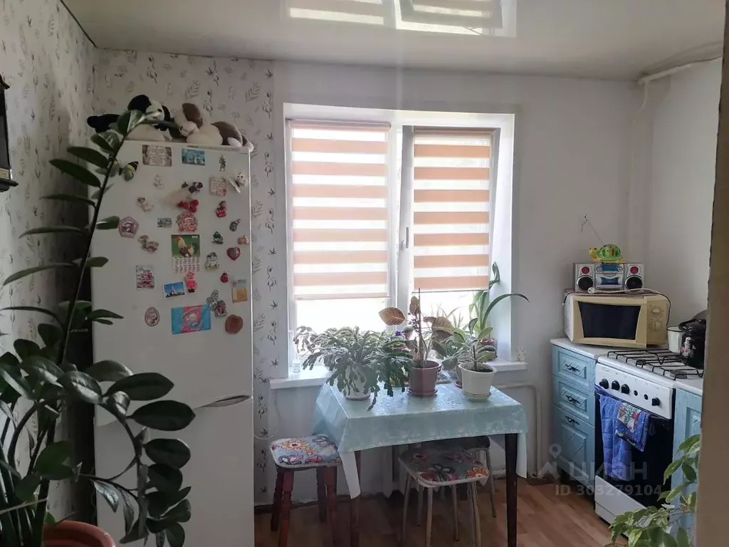 1-к кв. Оренбургская область, пос. Саракташ ул. Комсомольская, 170 ... - Фото 1