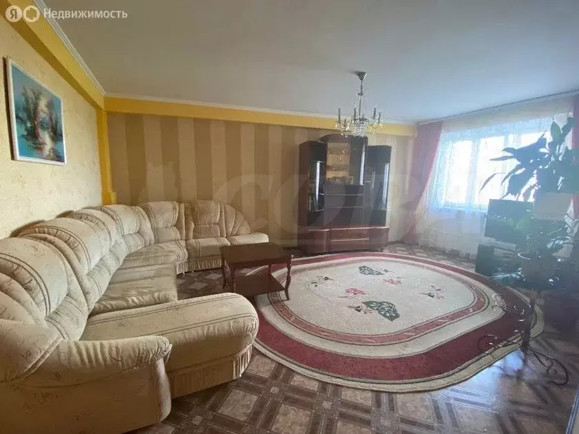 2-комнатная квартира: Тюмень, улица Федюнинского, 7/1 (87 м) - Фото 1