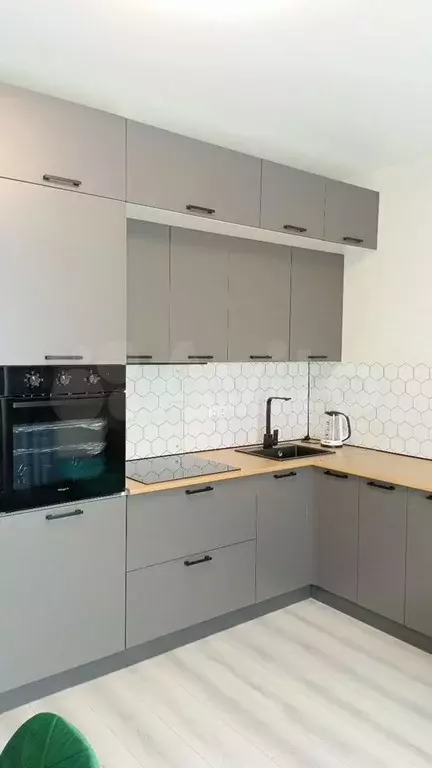 1-к. квартира, 42 м, 8/24 эт. - Фото 0