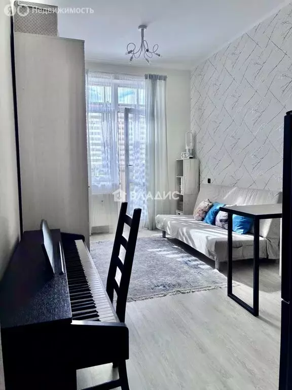 Квартира-студия: Мурино, Охтинская аллея, 12 (20.7 м) - Фото 2