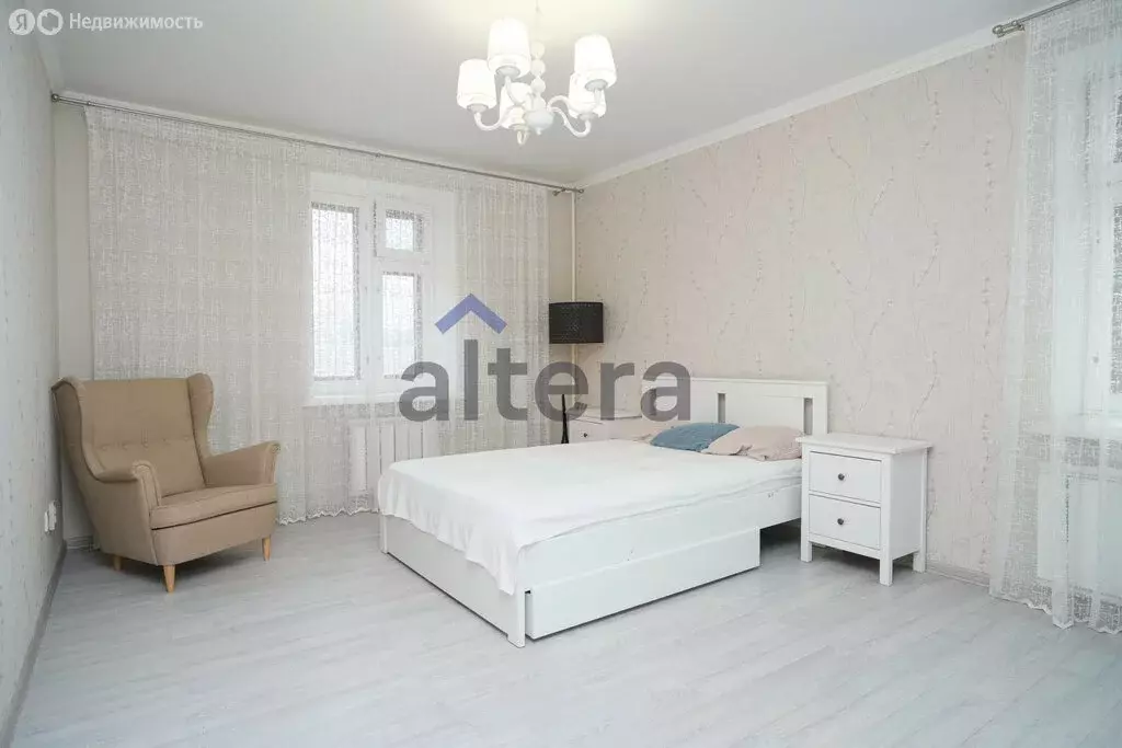 3-комнатная квартира: Казань, Советский район, Спортивная улица, 33 ... - Фото 1