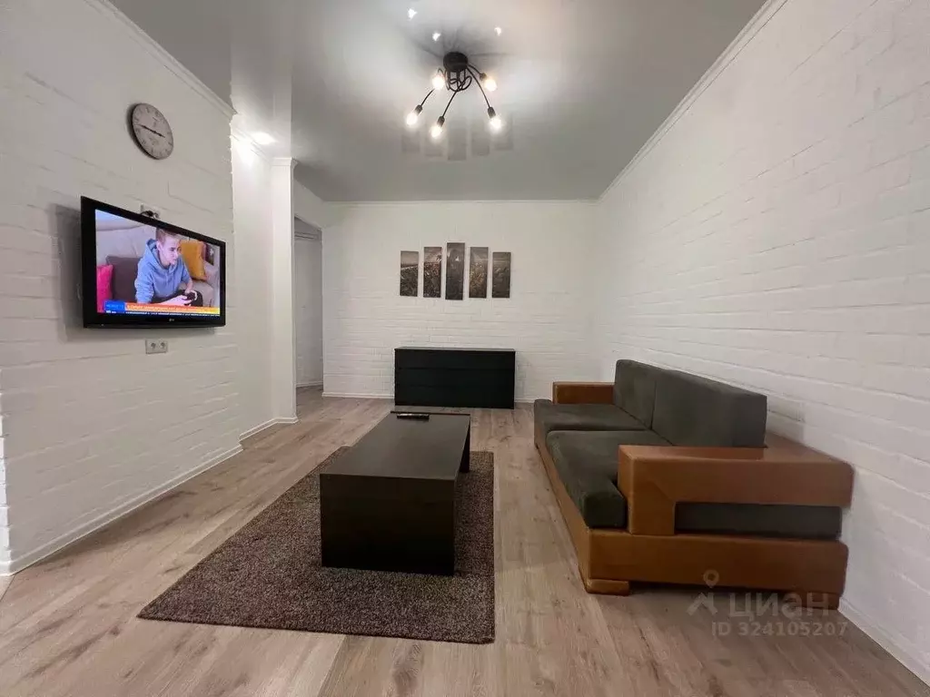 2-к кв. Челябинская область, Челябинск ул. Энтузиастов, 11В (55.0 м) - Фото 2