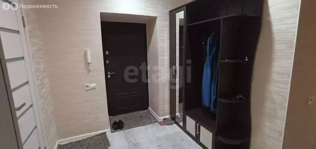 2-комнатная квартира: Путёвка, Рославльская улица, 9 (65.7 м) - Фото 1