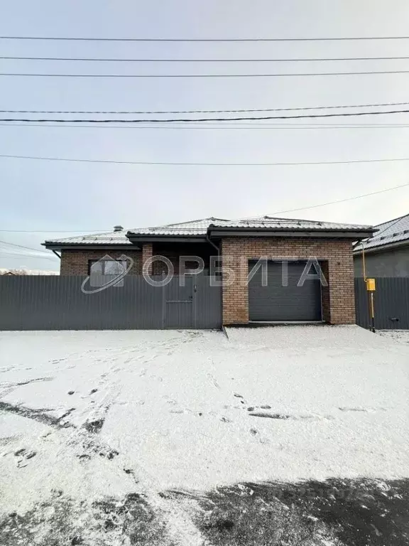 Дом в Тюменская область, Тюменский муниципальный округ, пос. ... - Фото 1