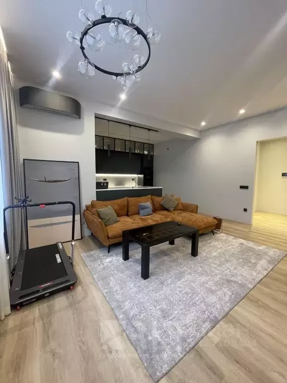 2-к кв. Дагестан, Махачкала туп. 3-й Амет-Хана Султана, 8 (86.0 м) - Фото 1