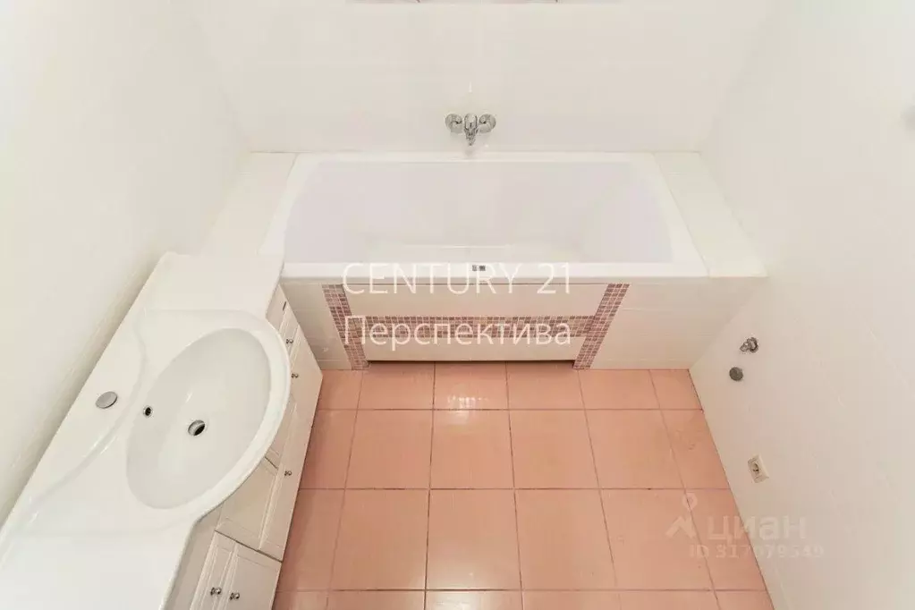 Квартира, 2 комнаты, 77.5 м - Фото 0