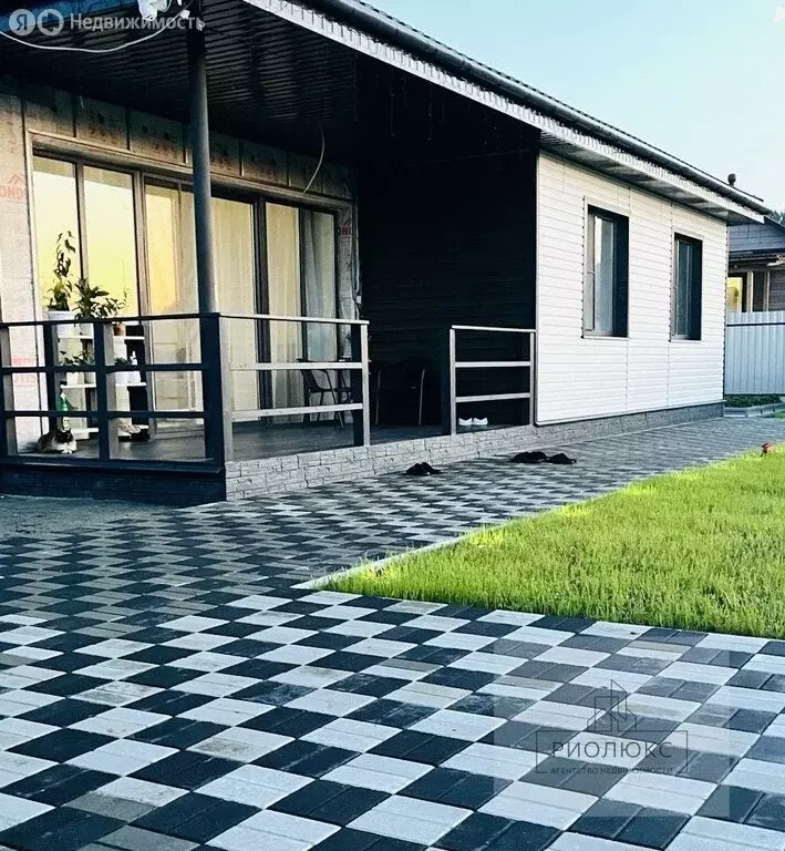 Дом в село Кременкуль, Российская улица, 17А (135 м) - Фото 1