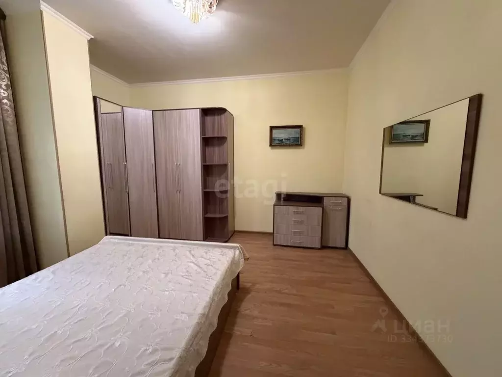 2-к кв. Белгородская область, Белгород ул. Толстого, 55 (70.7 м) - Фото 1