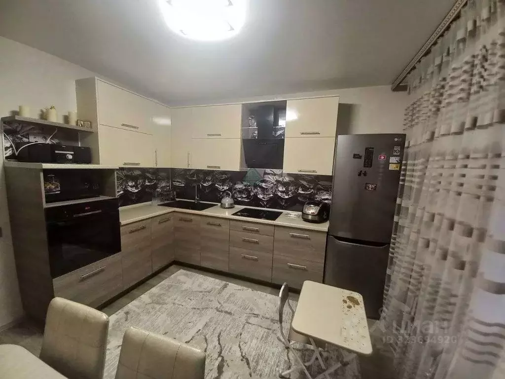 1-к кв. Воронежская область, Новоусманский район, пос. Отрадное ул. ... - Фото 1