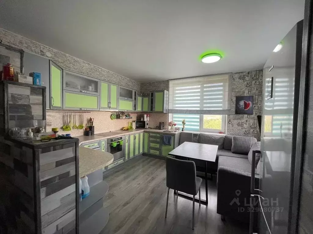 Дом в Крым, Симферопольский район, Трудовское с/пос, с. Строгоновка ... - Фото 1