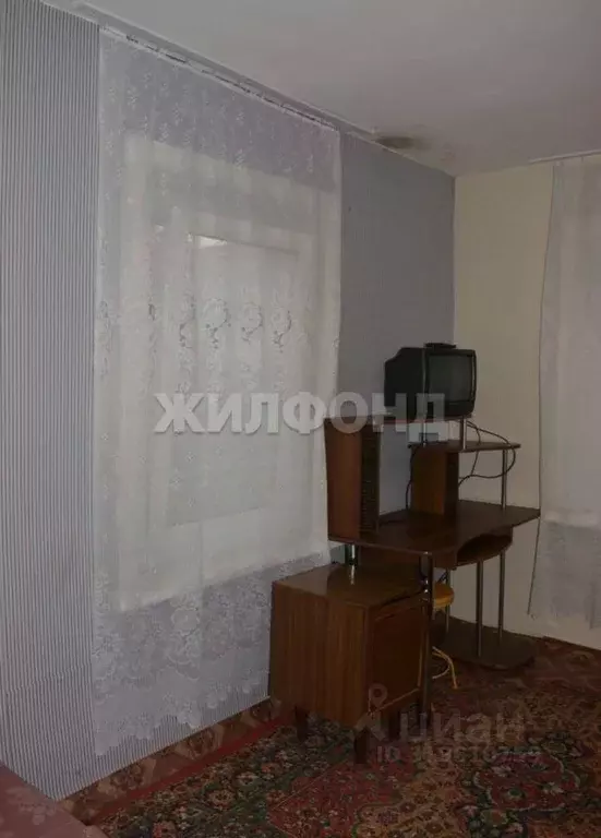 Дом в Новосибирская область, Новосибирск Физкультурная ул. (20 м) - Фото 0
