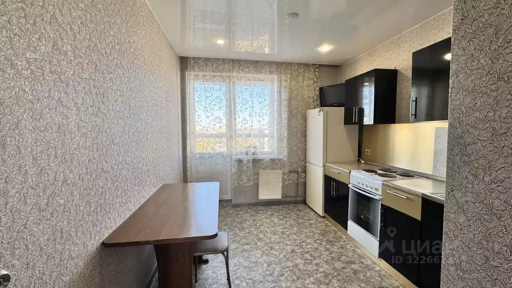 2-к кв. Свердловская область, Екатеринбург ул. Умельцев, 9А (54.7 м) - Фото 1