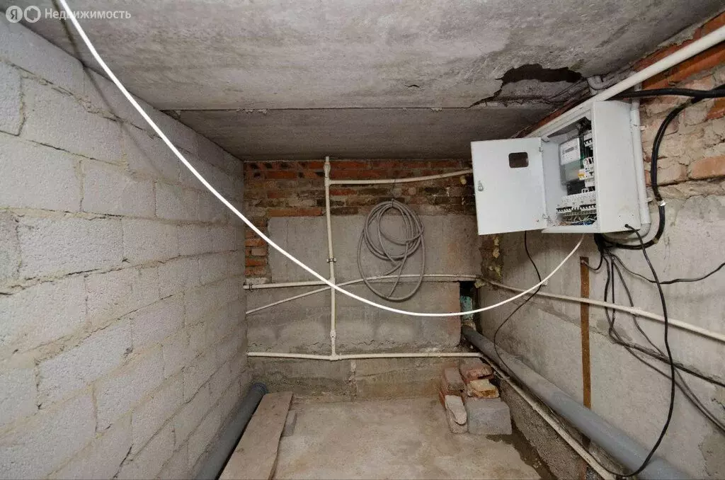 Дом в Ялуторовск, Хохловская улица (160 м) - Фото 0