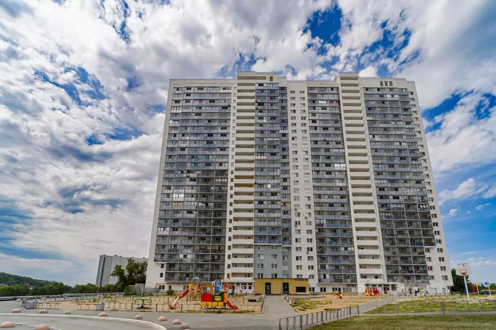 Студия Свердловская область, Екатеринбург ул. Рощинская, 21к1 (17.3 м) - Фото 1