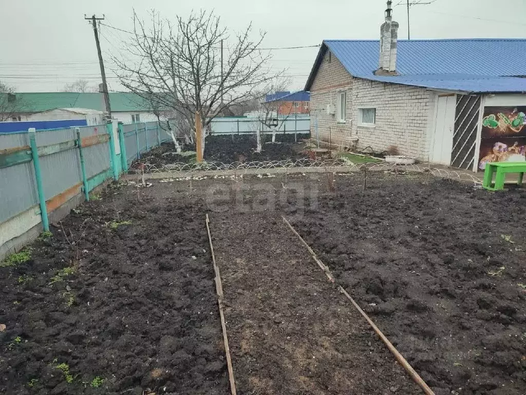 Дом в Башкортостан, Мелеузовский район, д. Корнеевка ул. Кузнецова, 10 ... - Фото 1