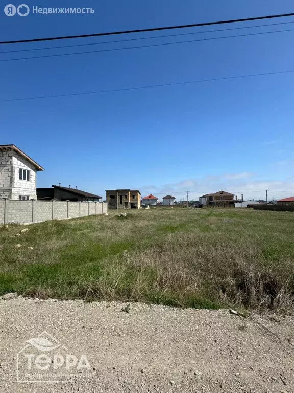 Участок в Евпатория, улица Алиме Абденановой (6 м) - Фото 1