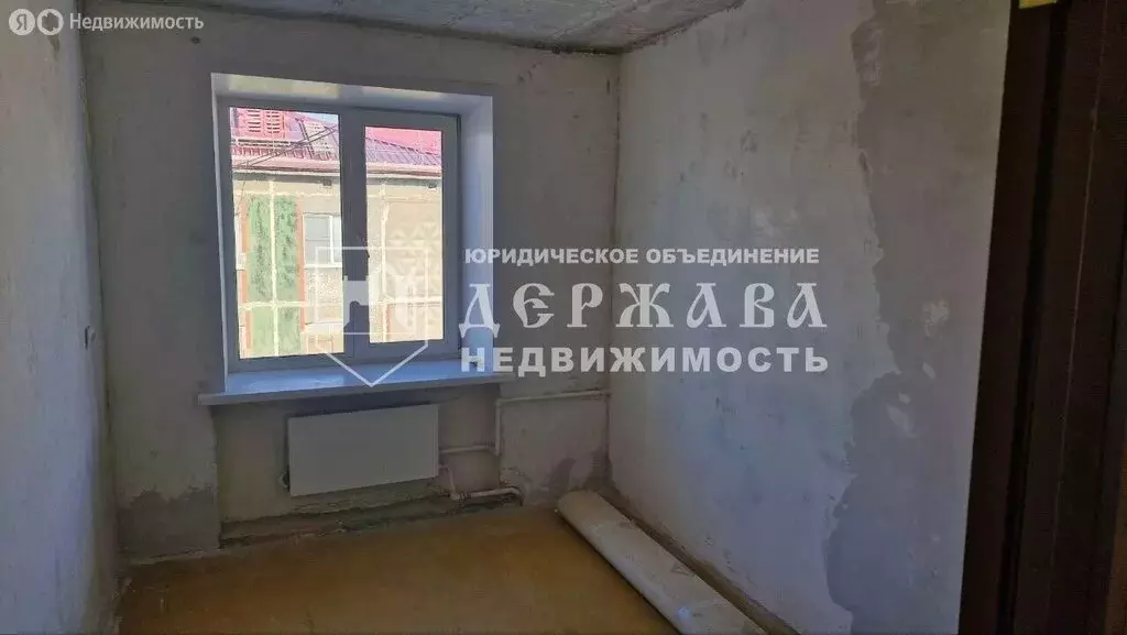 3-комнатная квартира: Междуреченск, проспект 50 лет Комсомола, 58 ... - Фото 1