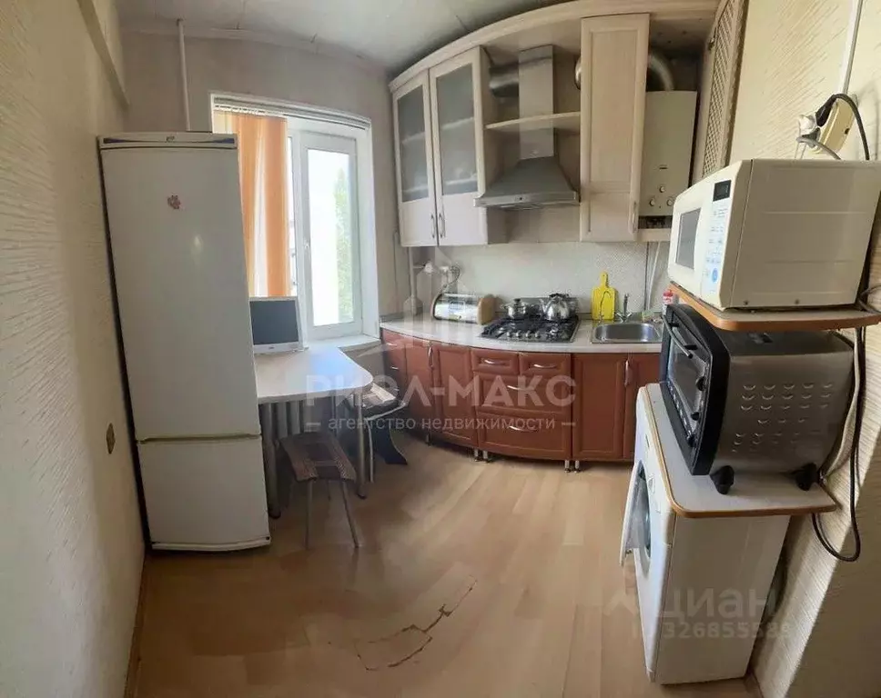 2-к кв. Брянская область, Брянск Новозыбковская ул., 9 (48.3 м) - Фото 1