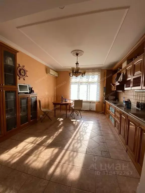 4-к кв. Санкт-Петербург 7-я Васильевского острова линия, 34 (157.0 м) - Фото 0