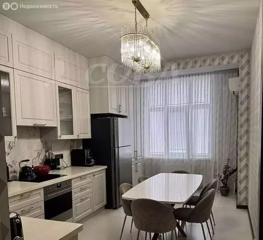 3-комнатная квартира: Махачкала, улица Титова, 144к5 (109 м) - Фото 2