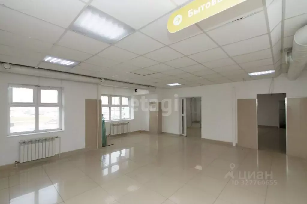 Офис в Ханты-Мансийский АО, Сургут ул. Профсоюзов, 16 (150 м) - Фото 1