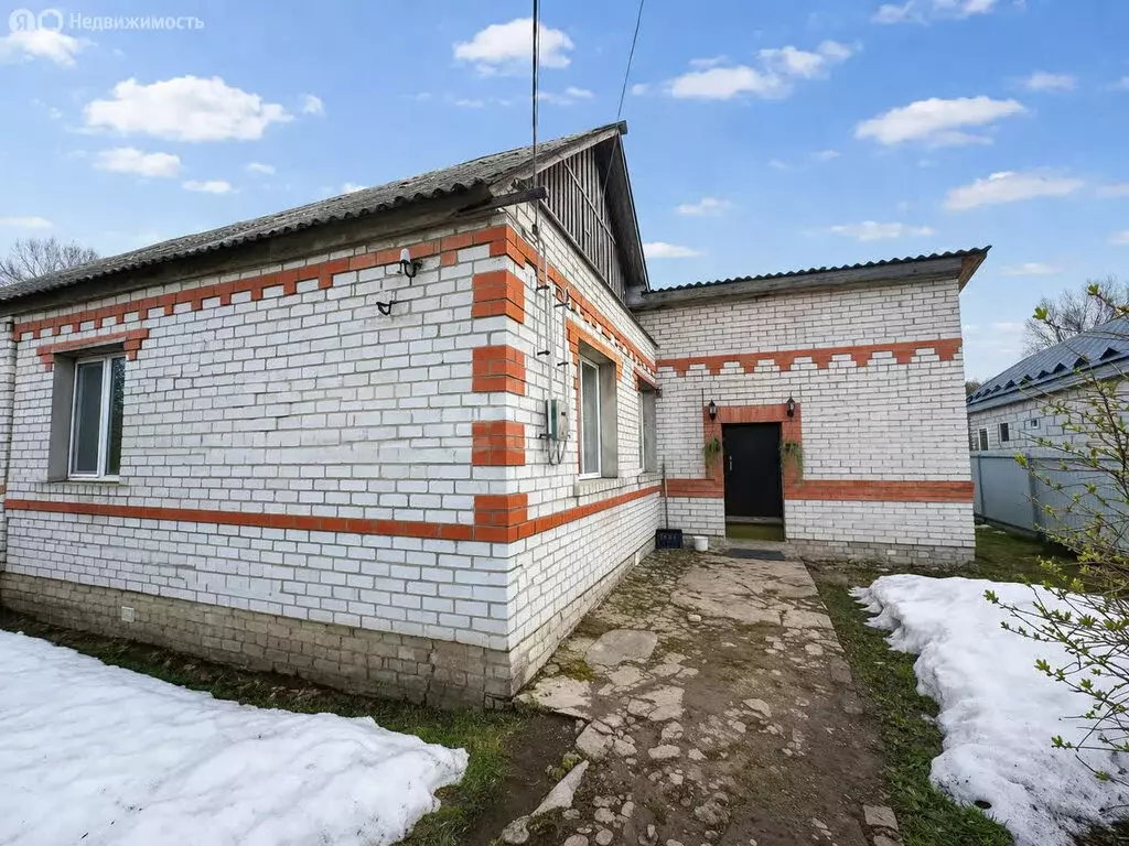 3-комнатная квартира: село Лопушь, Садовая улица, 1 (80 м) - Фото 1