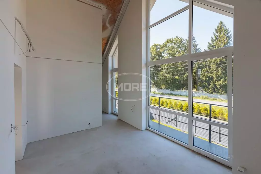 Дом в Калининградская область, Гурьевский муниципальный округ, пос. ... - Фото 1