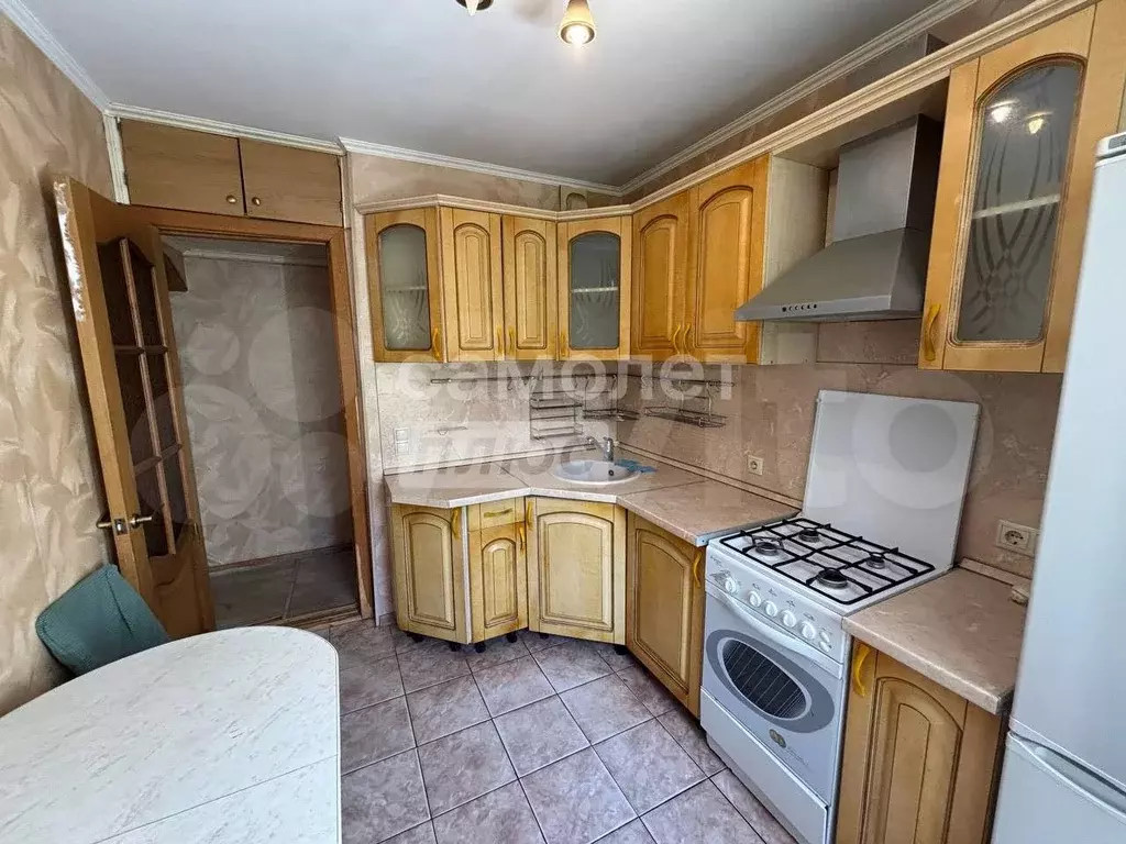 3-к. квартира, 64 м, 3/9 эт. - Фото 0