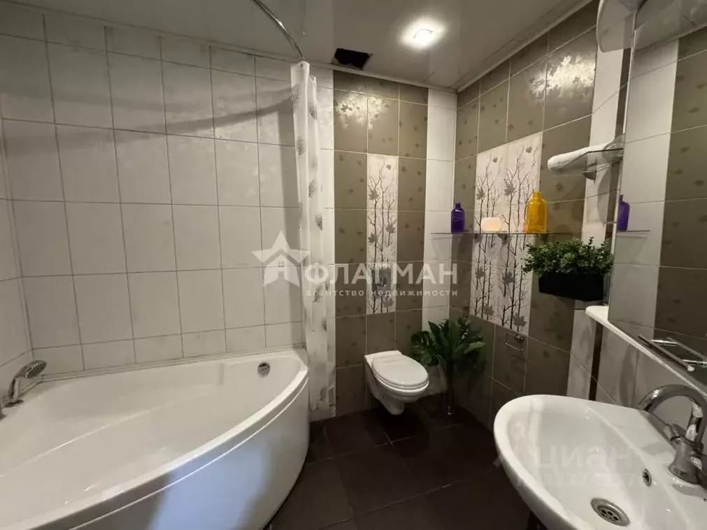 Дом в Иркутская область, Усолье-Сибирское Озерная ул., 22 (209 м) - Фото 1