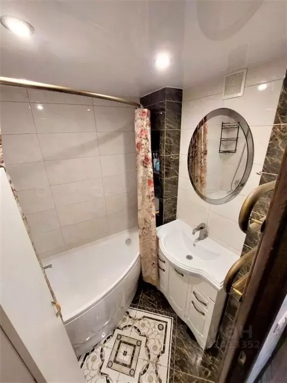 3-к кв. Татарстан, Казань ул. Айдарова, 18 (65.3 м) - Фото 1