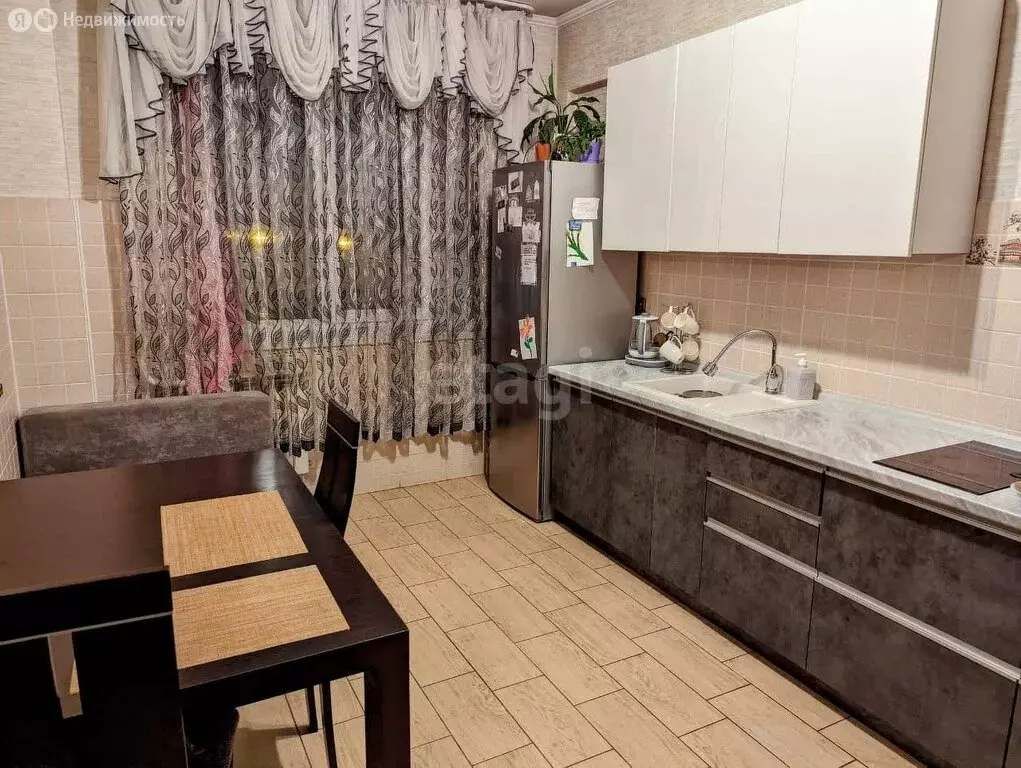 3-комнатная квартира: Абакан, улица Торосова, 15 (86.4 м) - Фото 1