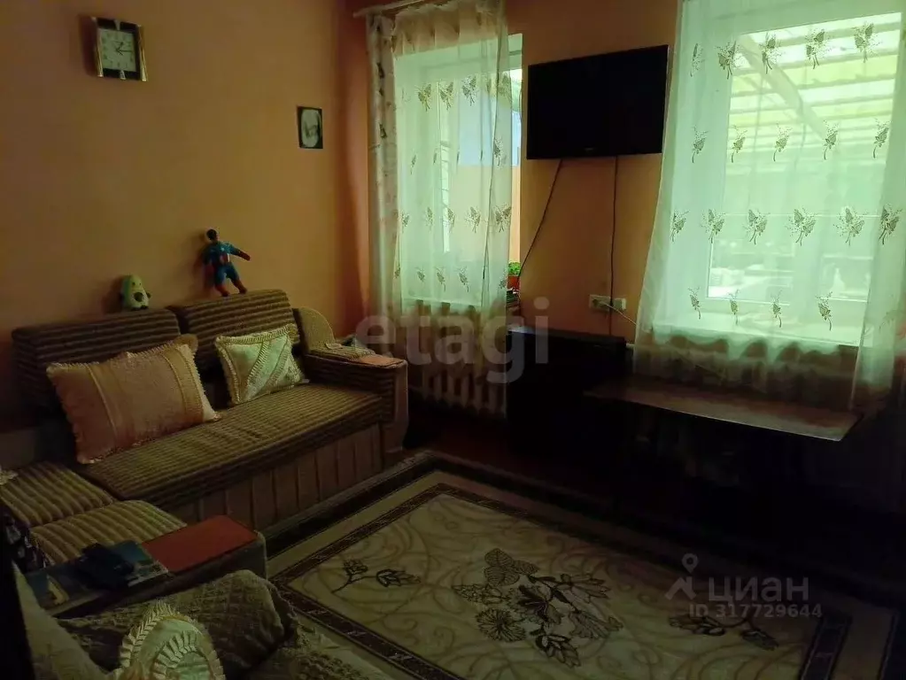 2-к кв. Крым, Симферополь ул. Лебедева (40.0 м) - Фото 0