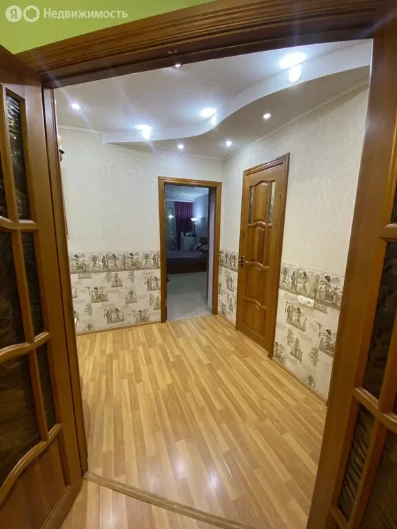 2-комнатная квартира: Новый Уренгой, Надымская улица, 3 (57.4 м) - Фото 1