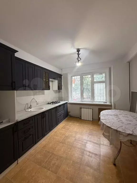 3-к. квартира, 67 м, 1/9 эт. - Фото 0