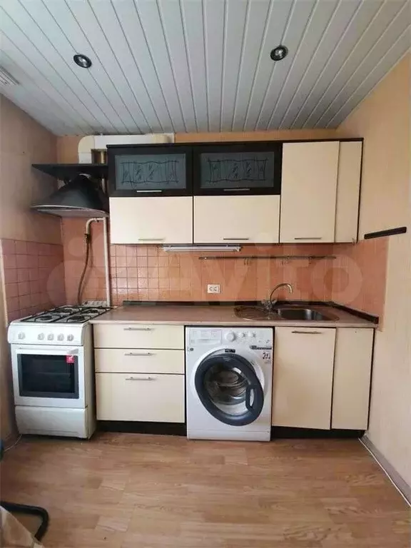 1-к. квартира, 40 м, 7/9 эт. - Фото 1