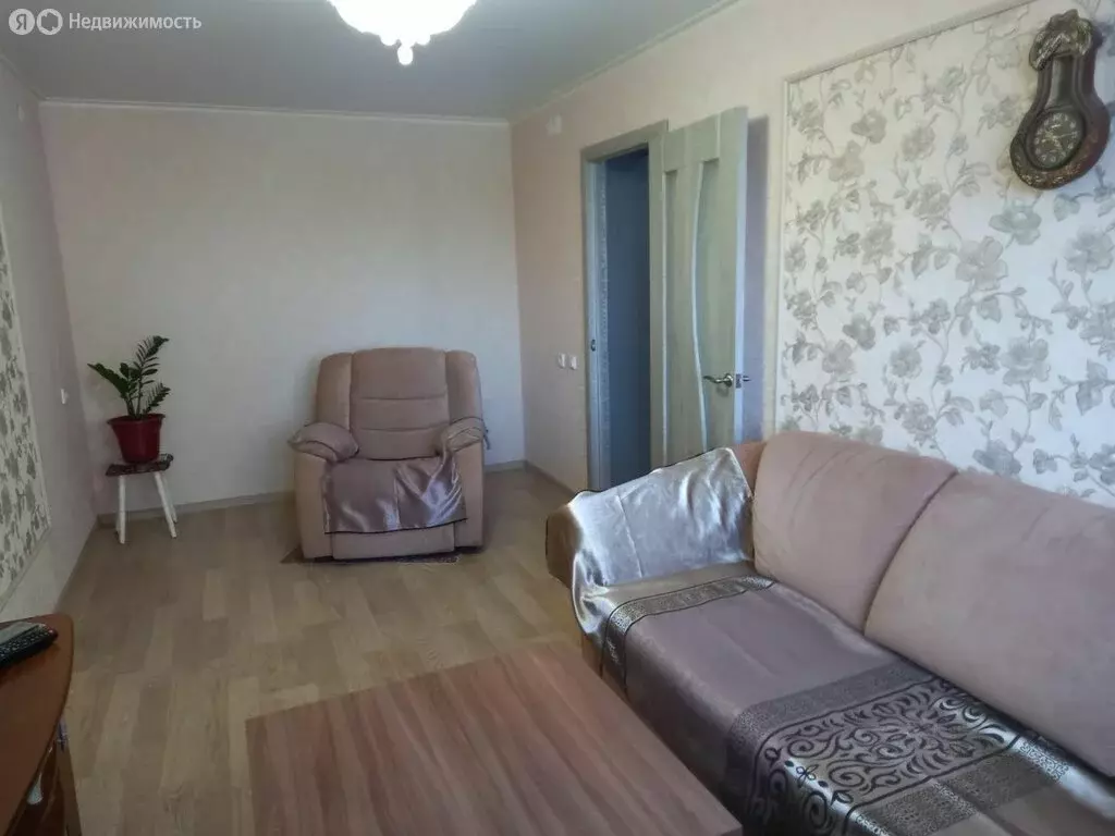 2-комнатная квартира: Энгельс, улица Менделеева, 15 (52 м) - Фото 1