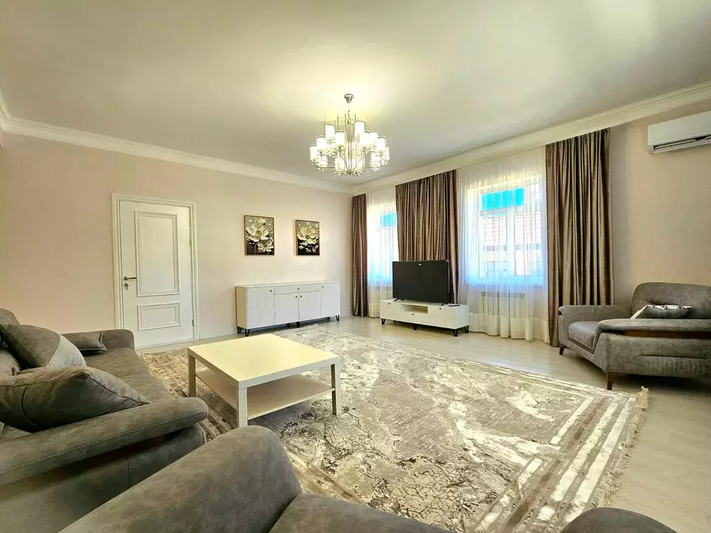 Продаётся 3-к квартира, 165.7 м - Фото 0