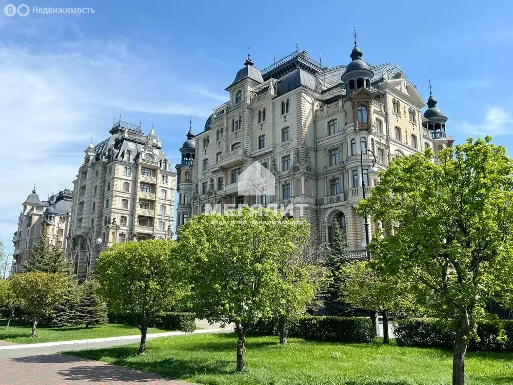 3-комнатная квартира: Казань, Федосеевская улица, 38 (264.4 м) - Фото 0
