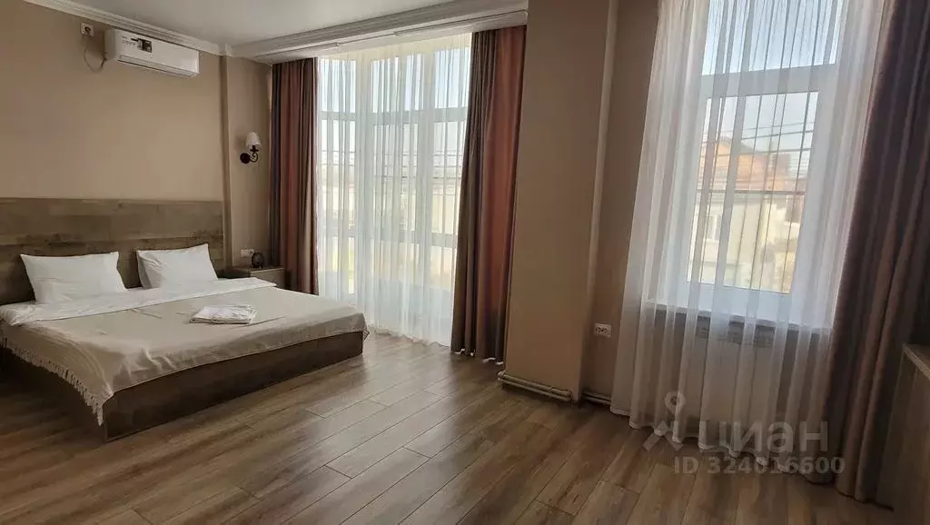 Комната Краснодарский край, Анапа ул. Краснозеленых, 4А - Фото 1