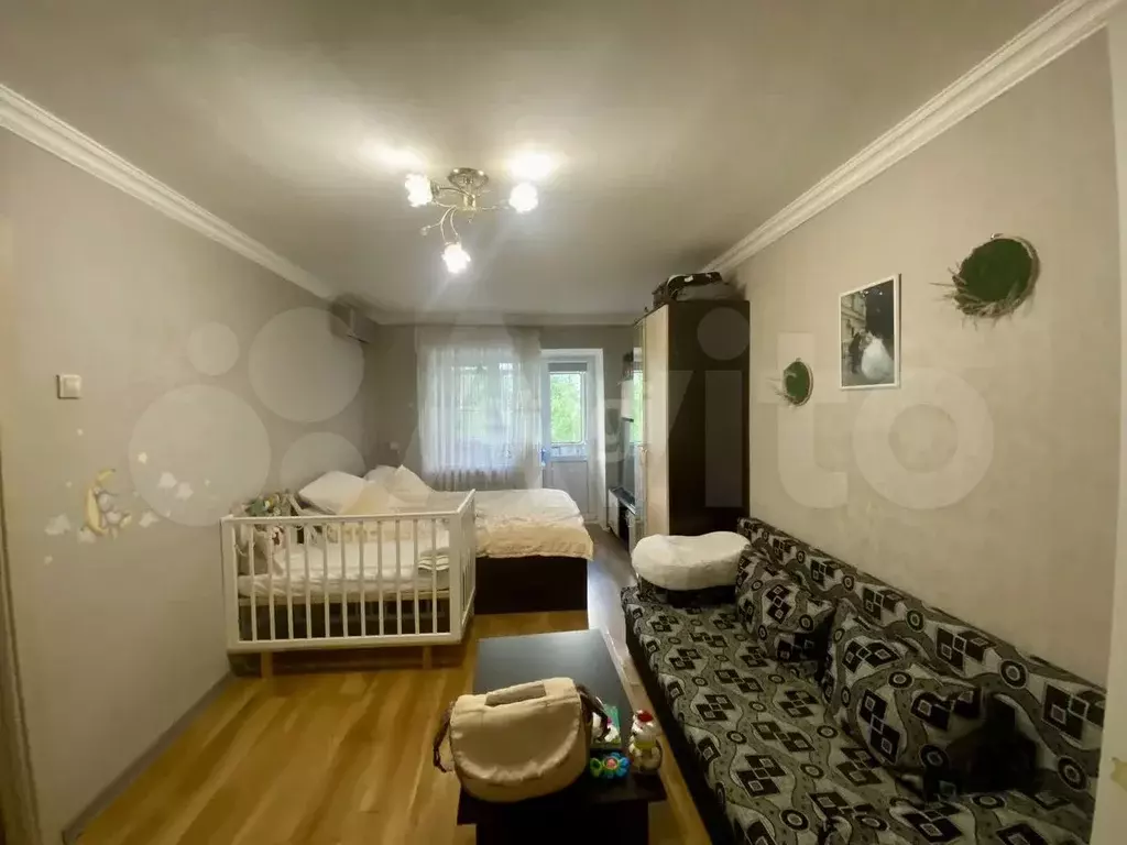 1-к. квартира, 32,3 м, 4/6 эт. - Фото 1