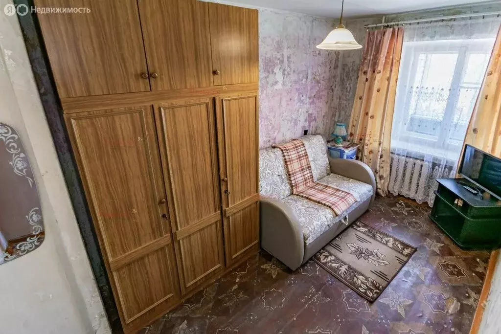3-комнатная квартира: Екатеринбург, улица Луначарского, 17 (57.1 м) - Фото 0